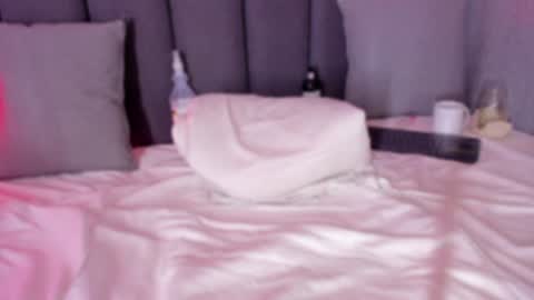 POLLY online show from February 2025 04:36:01 PM