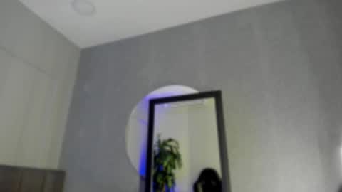 POLLY online show from March 2025 10:26:02 AM