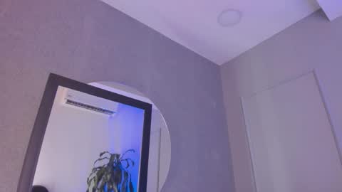 POLLY online show from October 2025 10:37:02 AM