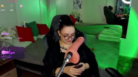 pollyshmidt online show from February 2025 07:09:01 PM