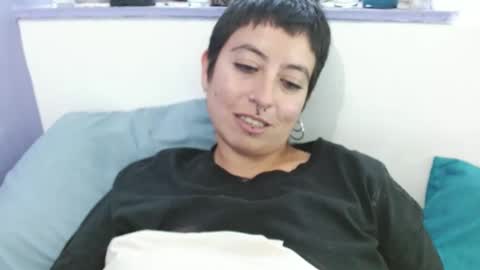 Snapshot of poly_mer chatting on February 2025 10:54:01 PM Poly online show from February 2025 10:54:01 PM