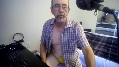 Snapshot of ponchitodenver chatting on October 2025 07:47:02 PM Ponchitodenver online show from October 2025 07:47:02 PM