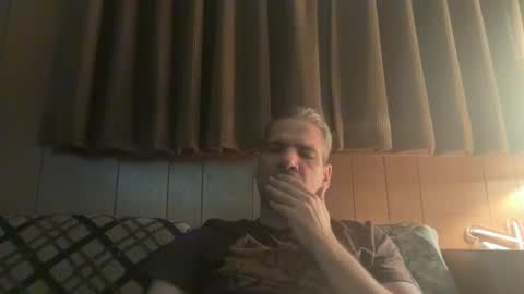 Snapshot of ponchynyc chatting on September 2025 05:01:02 AM PONCH online show from September 2025 05:01:02 AM