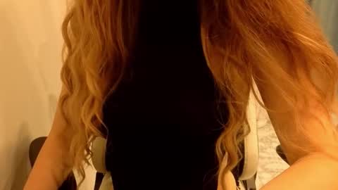 April online show from October 2025 06:17:01 PM