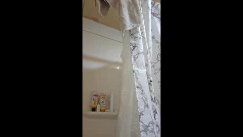 porkynerd online show from November 2025 04:35:01 AM