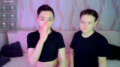 Ana and Tati online show from October 2025 07:56:02 PM