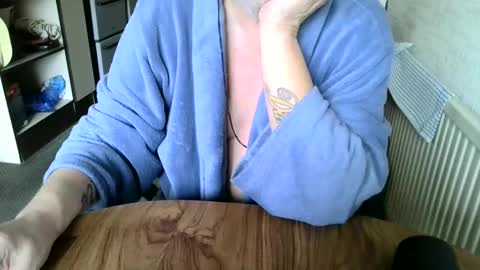 poshman65 online show from January 2025 11:50:01 AM