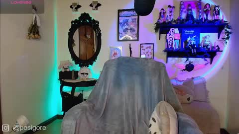 Snapshot of posigore chatting on February 2025 09:42:02 PM Anna Goth independient model online show from February 2025 09:42:02 PM