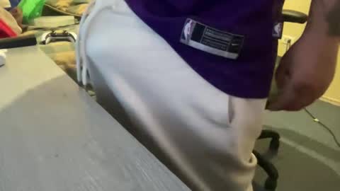 Snapshot of potoraah chatting on November 2025 04:11:02 AM potoraah online show from November 2025 04:11:02 AM