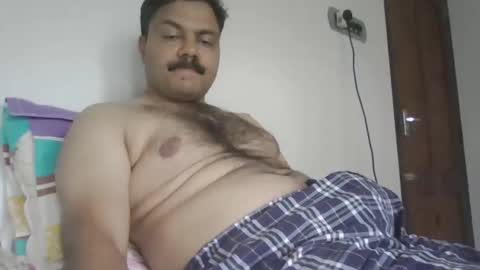 pradeep99107849 online show from September 2025 09:09:02 AM
