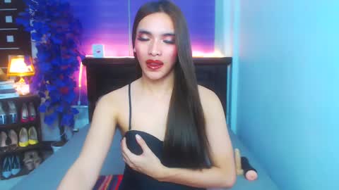 preciosa_banks69 online show from March 2025 05:43:02 PM