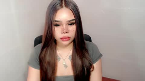 MAXXINE online show from February 2025 09:25:02 AM