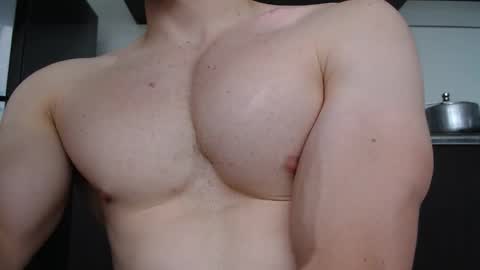 JUAN online show from October 2025 08:21:02 PM