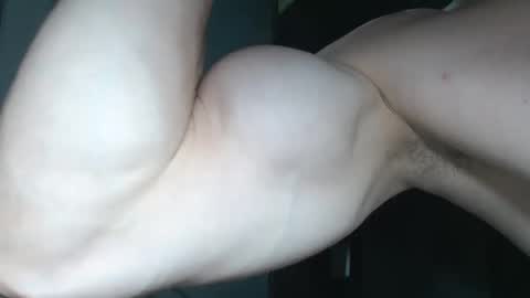 JUAN online show from November 2025 02:56:02 AM