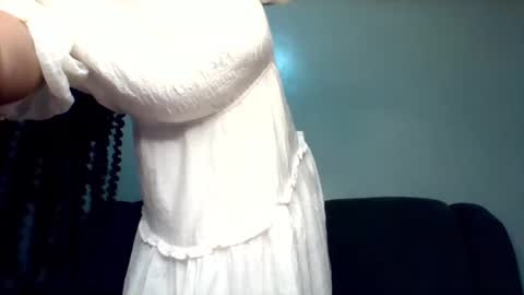 Snapshot of pretty253 chatting on October 2025 05:46:02 PM pretty253 online show from October 2025 05:46:02 PM