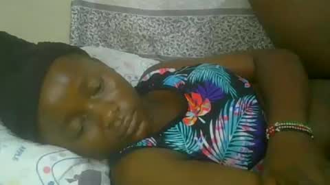 Snapshot of pretty_abella chatting on November 2025 10:04:02 AM abella online show from November 2025 10:04:02 AM