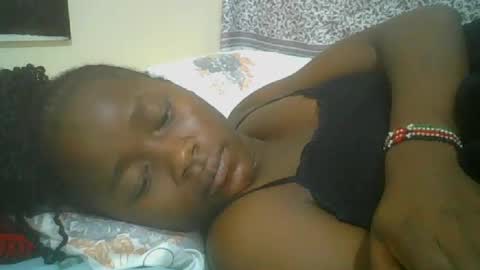 Snapshot of pretty_abella chatting on November 2025 04:44:01 AM abella online show from November 2025 04:44:01 AM