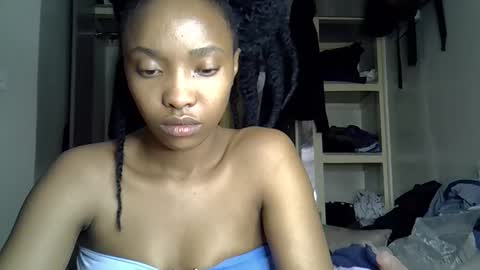 Snapshot of pretty_jazmine chatting on September 2025 03:01:02 PM Jaz online show from September 2025 03:01:02 PM