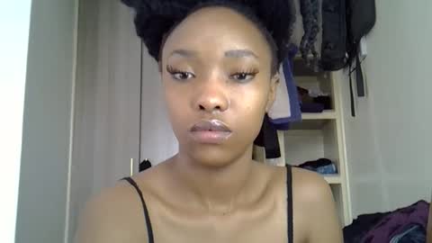Snapshot of pretty_jazmine chatting on September 2025 06:12:02 AM Jaz online show from September 2025 06:12:02 AM