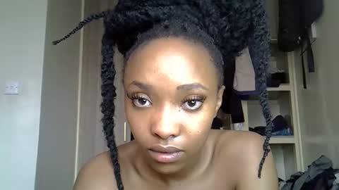 Snapshot of pretty_jazmine chatting on September 2025 06:35:01 AM Jaz online show from September 2025 06:35:01 AM