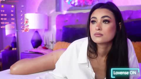 Snapshot of pretty_lia_ chatting on September 2025 04:17:02 AM Lia online show from September 2025 04:17:02 AM