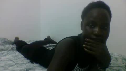 pretty_mellanin1 online show from January 2025 04:57:01 PM