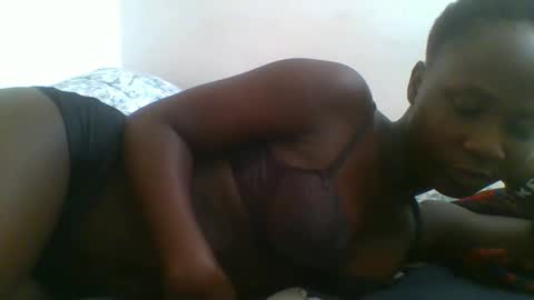 pretty_mellanin1 online show from January 2025 12:24:01 PM