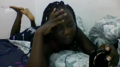 pretty_mellanin1 online show from February 2025 05:58:01 PM