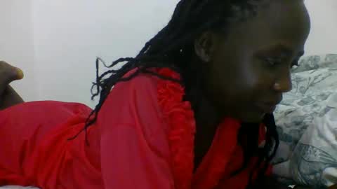 pretty_mellanin1 online show from February 2025 06:51:02 PM