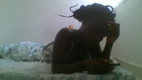 pretty_mellanin1 online show from February 2025 08:51:02 AM