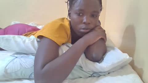 pretty_petite_ebony online show from March 2025 08:13:01 AM