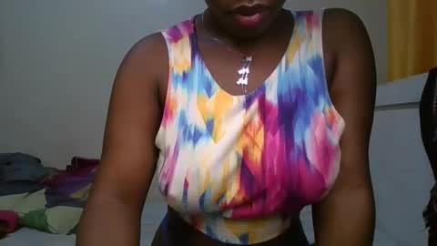 Snapshot of pretty_shila chatting on October 2025 12:52:01 AM pretty_shila online show from October 2025 12:52:01 AM