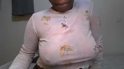 Snapshot of pretty_shila chatting on October 2025 02:50:01 PM pretty_shila online show from October 2025 02:50:01 PM