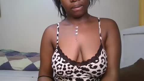 Snapshot of pretty_shila chatting on October 2025 05:35:02 PM pretty_shila online show from October 2025 05:35:02 PM