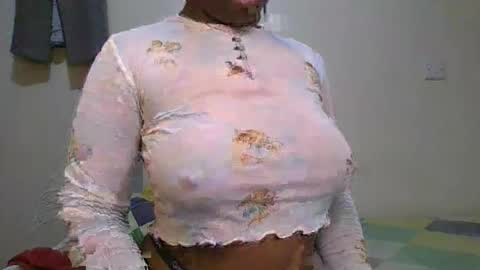 Snapshot of pretty_shila chatting on October 2025 01:50:02 PM pretty_shila online show from October 2025 01:50:02 PM