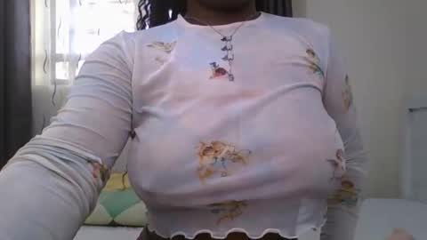 Snapshot of pretty_shila chatting on November 2025 10:27:01 AM pretty_shila online show from November 2025 10:27:01 AM