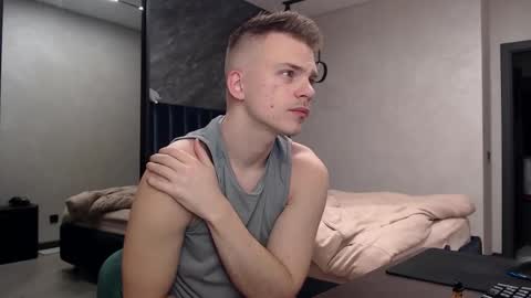 Justin online show from November 2025 09:24:02 PM