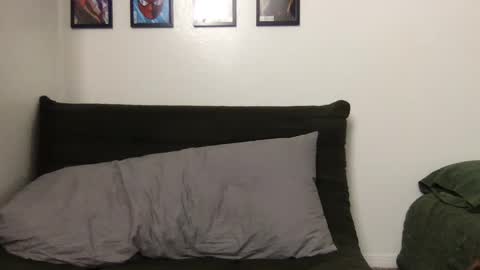 Snapshot of prettyboyszn chatting on October 2025 03:37:02 AM pretty boy online show from October 2025 03:37:02 AM