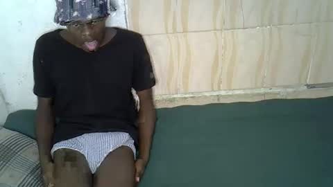 prettyboyz11 online show from September 2025 02:15:02 AM