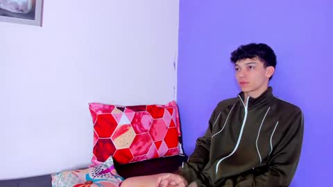 Enzo  Denis online show from January 2025 01:56:02 AM