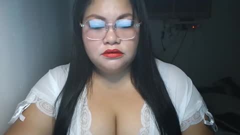 prettycarla online show from September 2025 01:00:01 AM