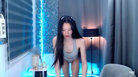 ASHLEY online show from December 2024 06:28:02 AM