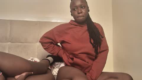 eve online show from October 2025 04:44:01 AM