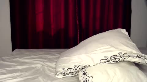 Mary online show from October 2025 06:11:02 AM