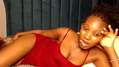 Mary online show from November 2025 06:07:02 PM