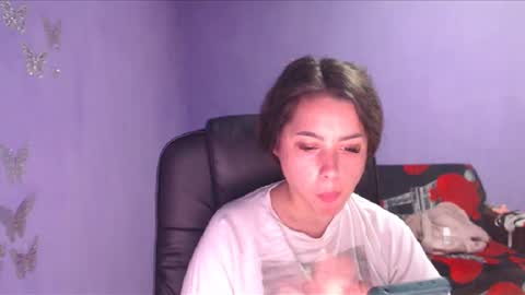 prettyjulliette online show from January 2025 03:28:01 PM