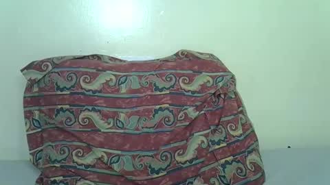 Snapshot of prettyliz30 chatting on October 2025 09:32:02 AM LILIAN online show from October 2025 09:32:02 AM