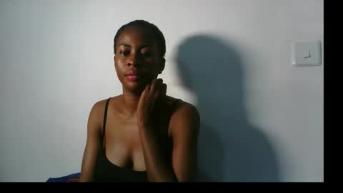 evelyn online show from October 2025 11:24:01 PM