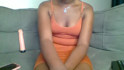 Snapshot of prettyqueen254 chatting on November 2025 11:25:02 PM pretty queen online show from November 2025 11:25:02 PM