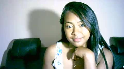 Snapshot of prettysexy3601 chatting on November 2025 02:12:01 AM prettysexy3601 online show from November 2025 02:12:01 AM